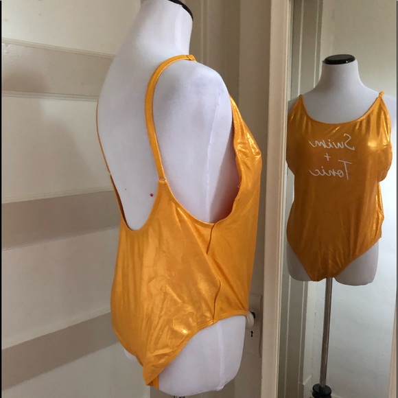 Swim and tonic swimsuit - Picture 2 of 4